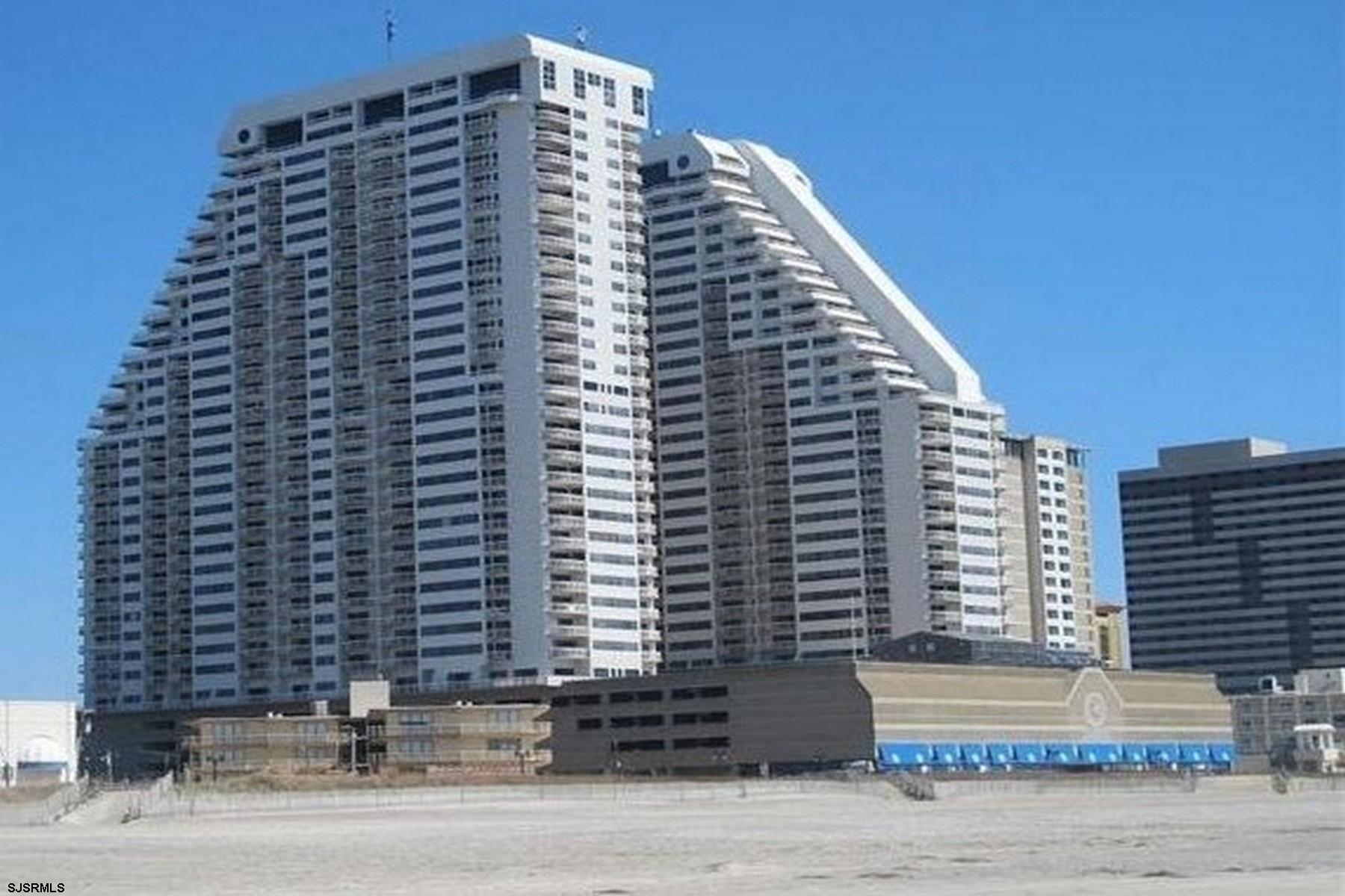 3101 Boardwalk — photo