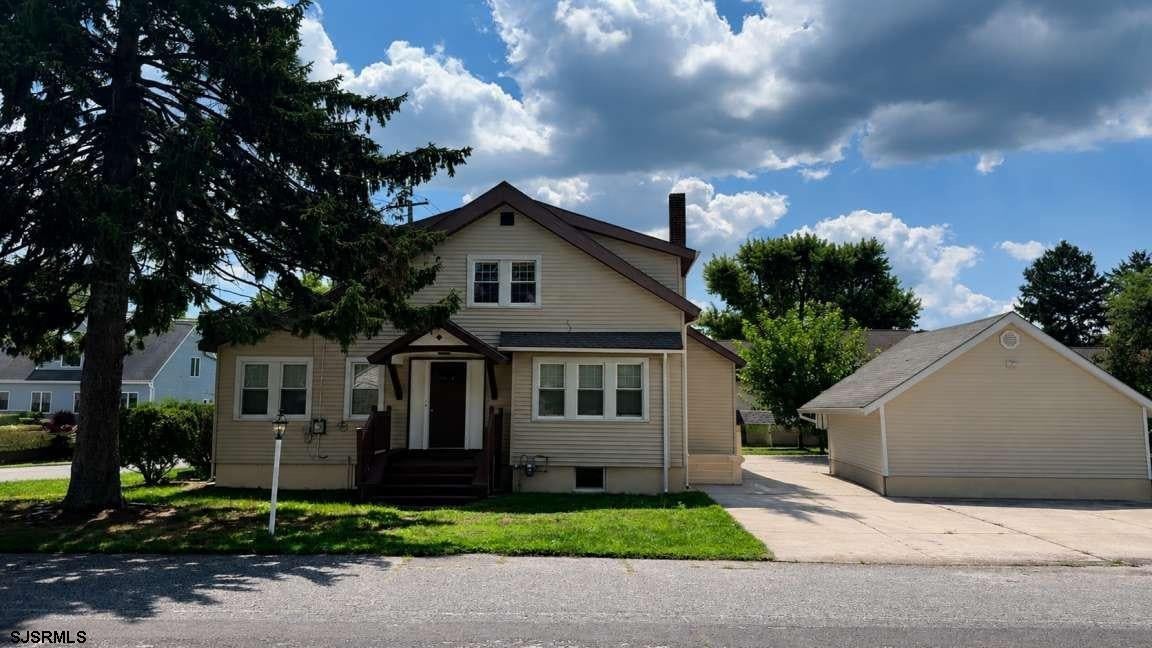 606 E Dickinson Ave — photo