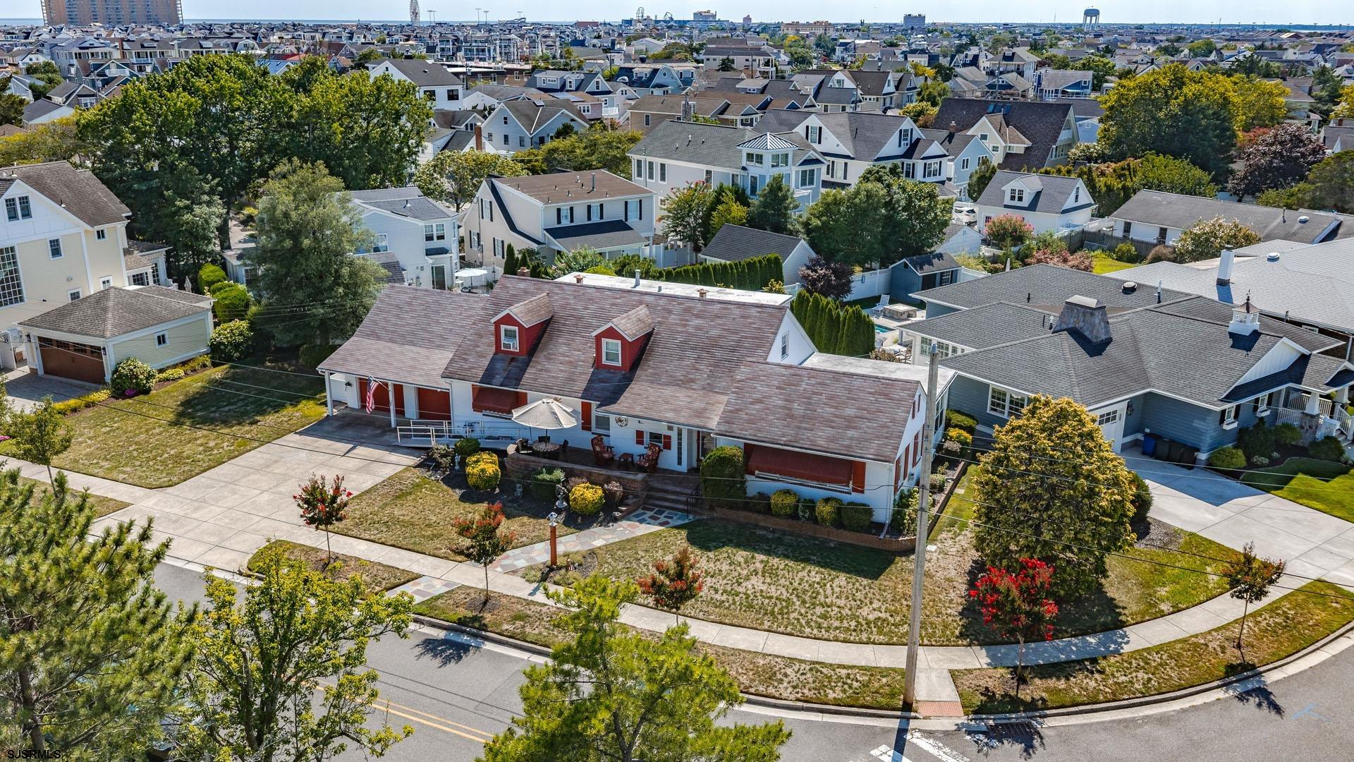 2 Hollytree Road — photo