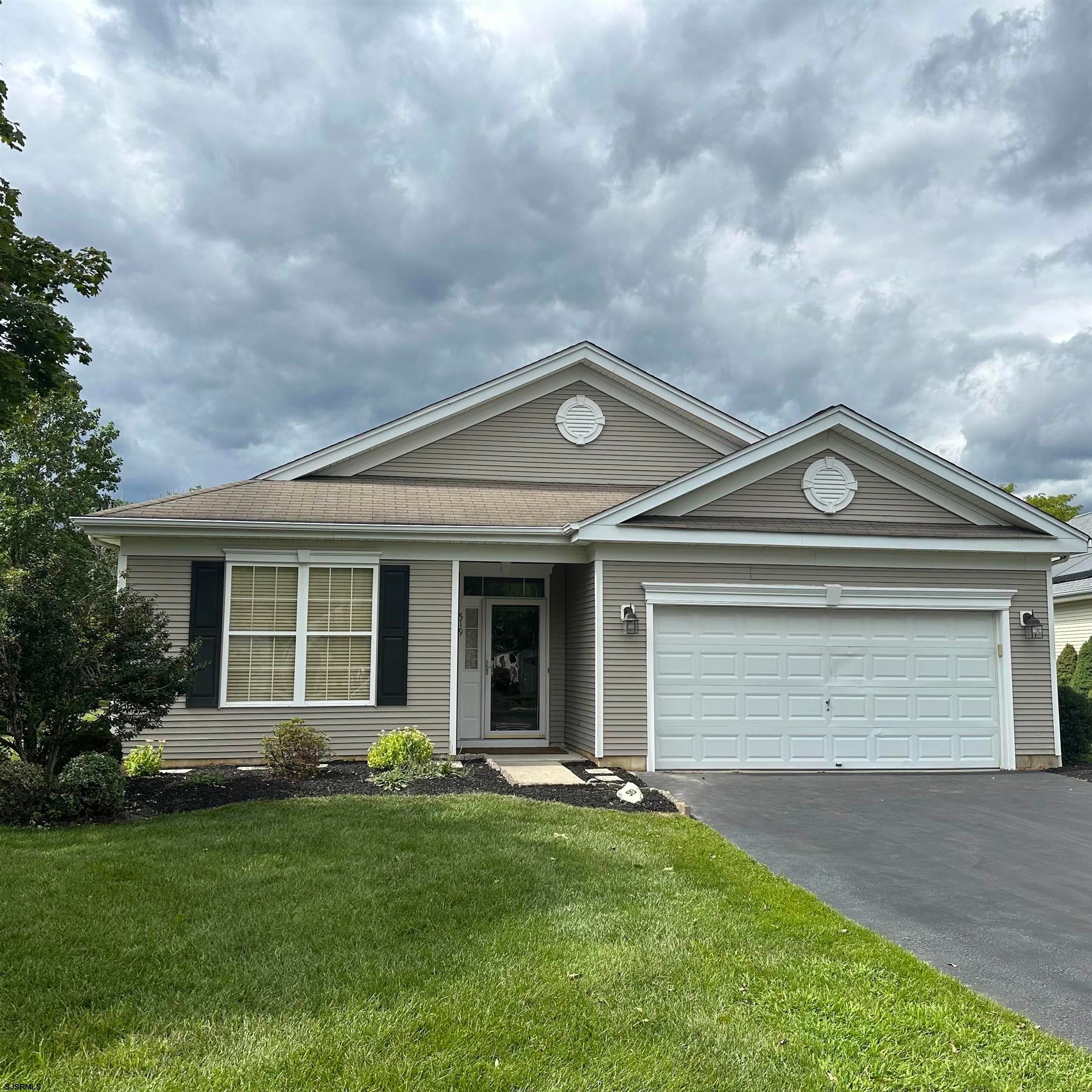 519 Emerson Ct — photo