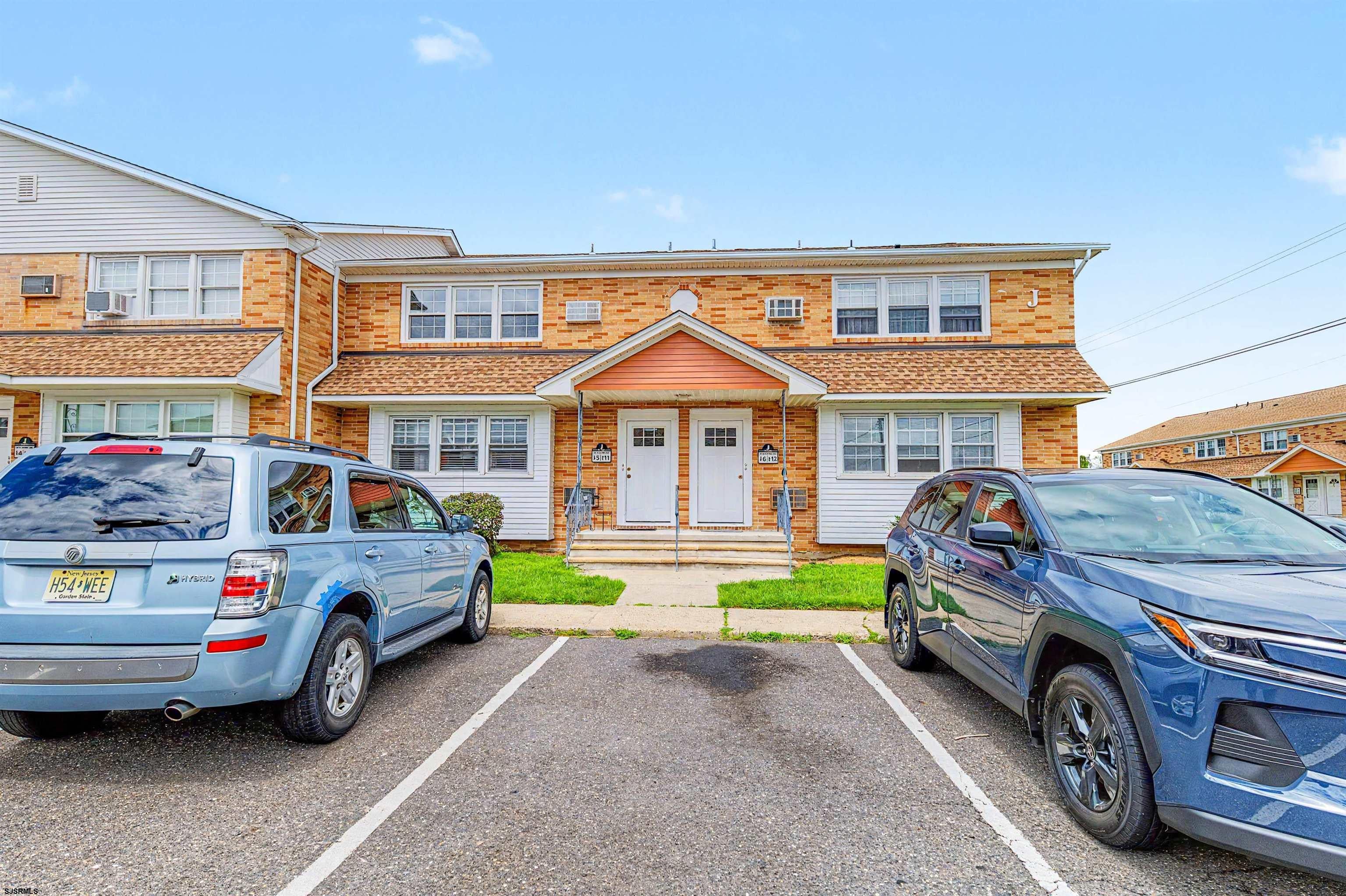 707 N Oxford J11 — photo