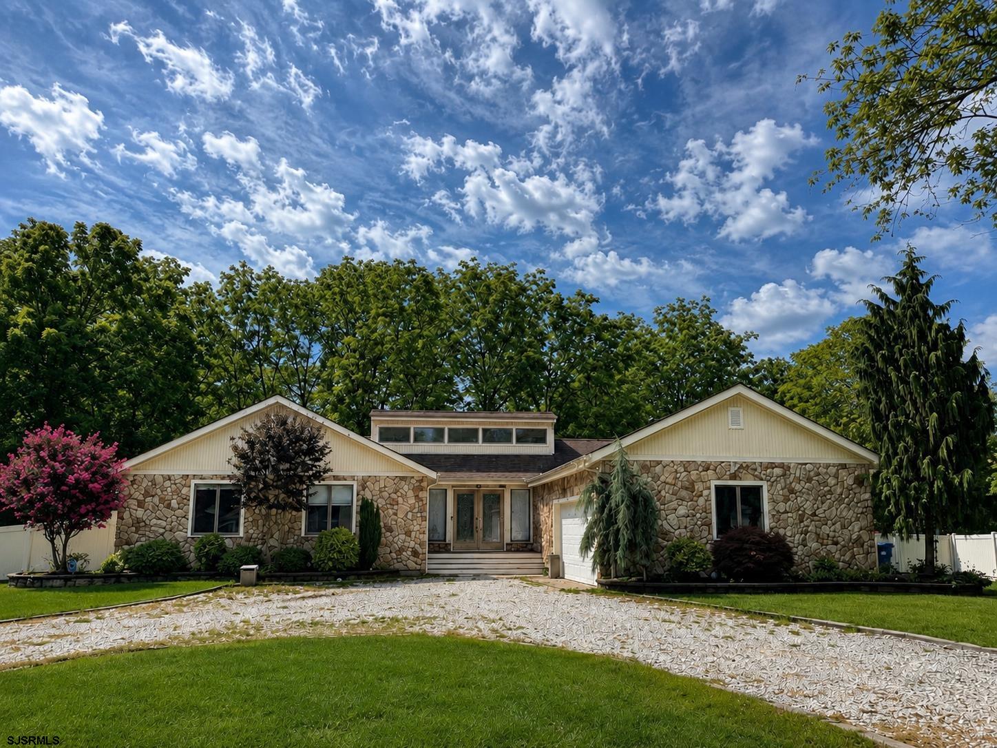17 Orchard — photo