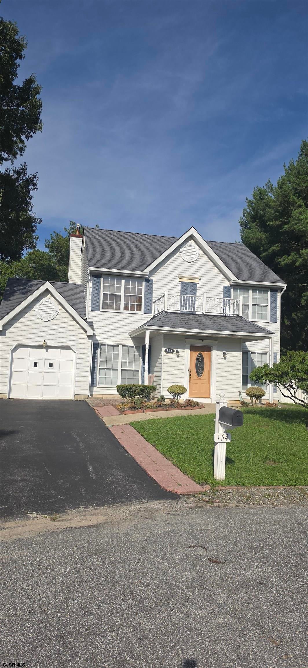 154 Navasink Ct — photo
