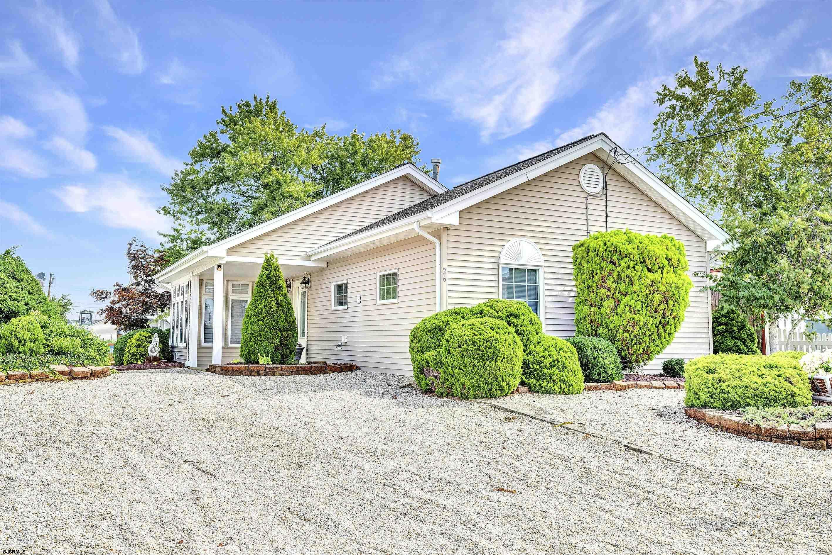 26 W Potomac Dr — photo