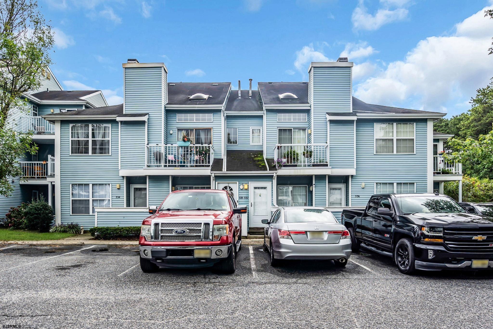 335 Heather Croft 335 — photo