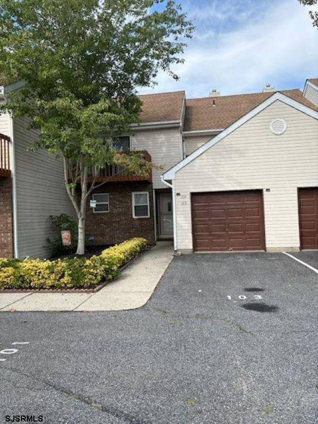 103 E Woodland Ave — photo
