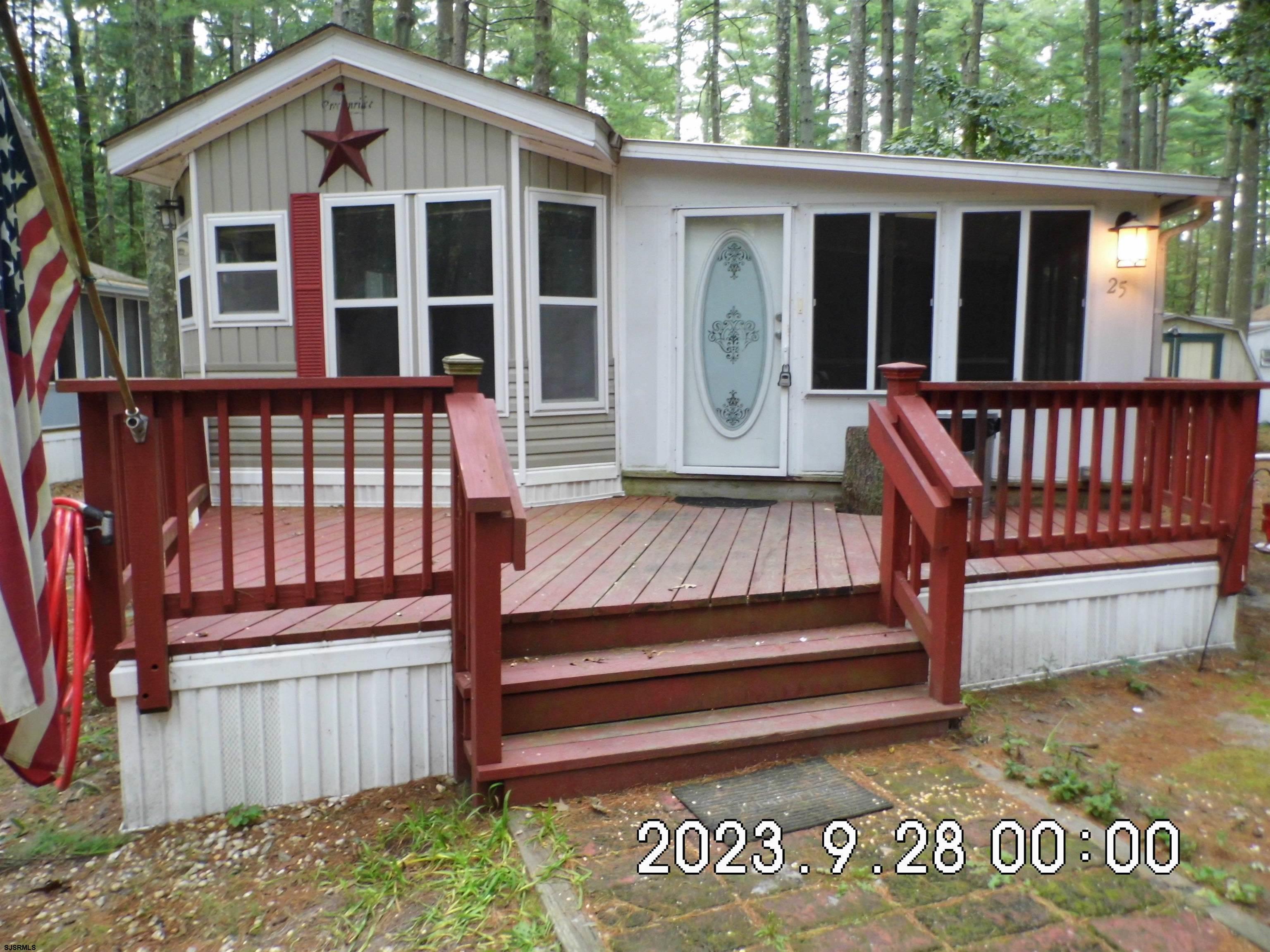 135 Thompson #25 Ln — photo