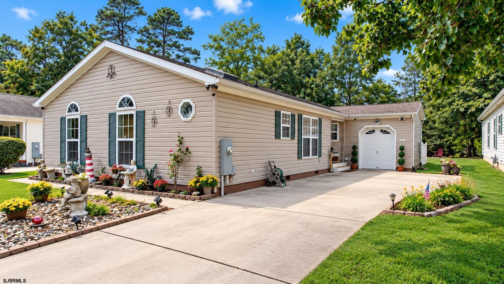 123 Aberdeen Ct — photo