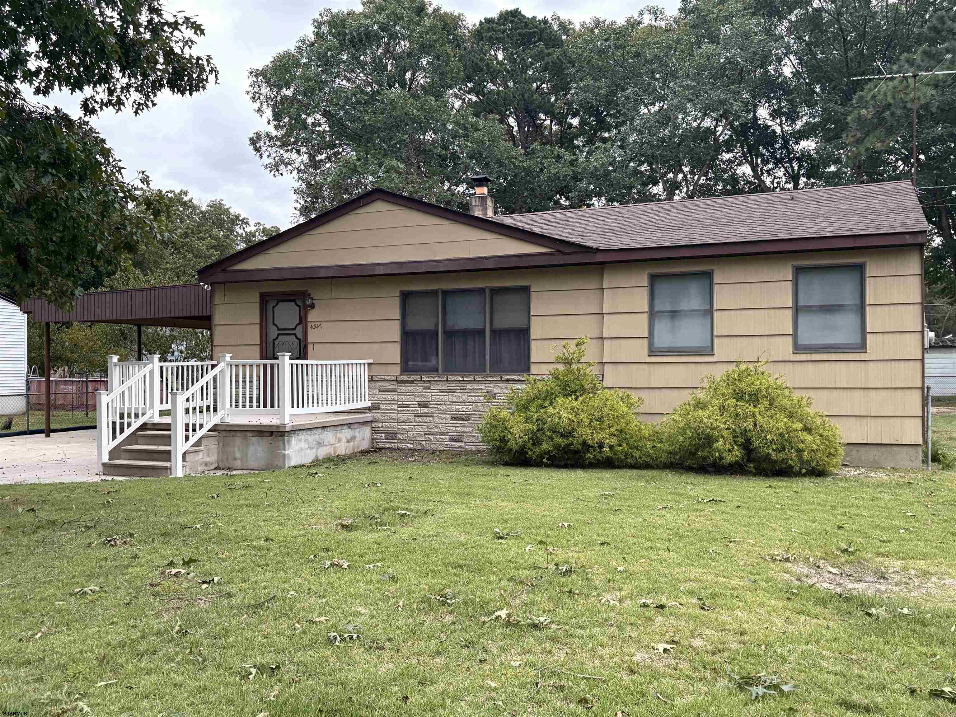 4347 Robert Drive — photo