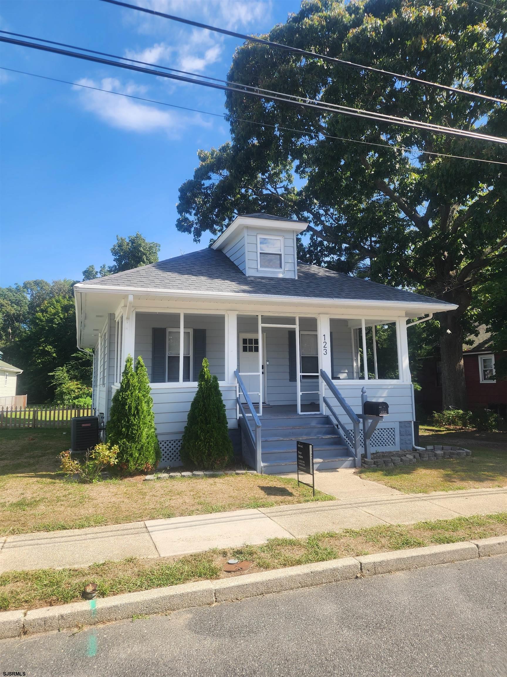 123 E Revere Avenue — photo
