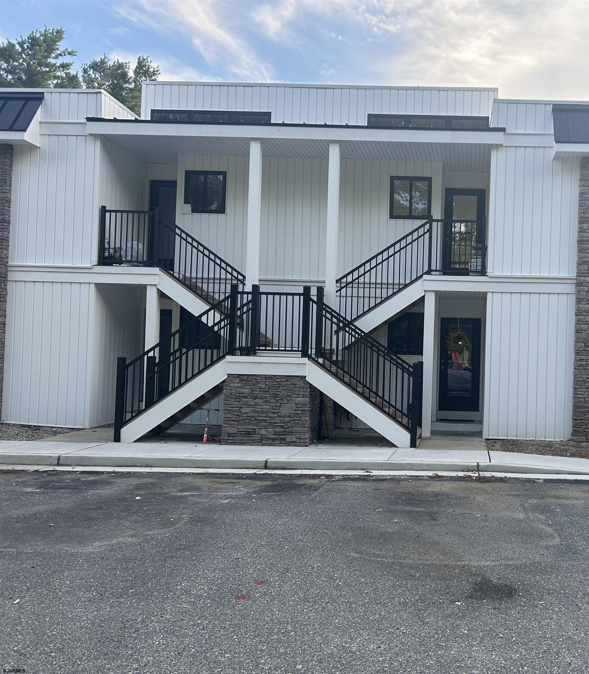 20 Tilton Club — photo