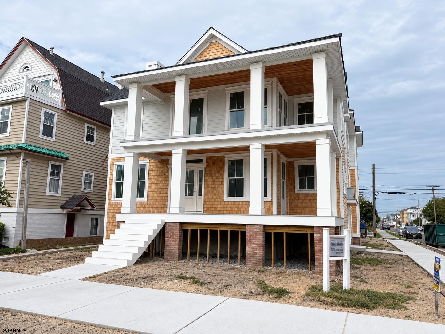 300 Wesley Ave — photo