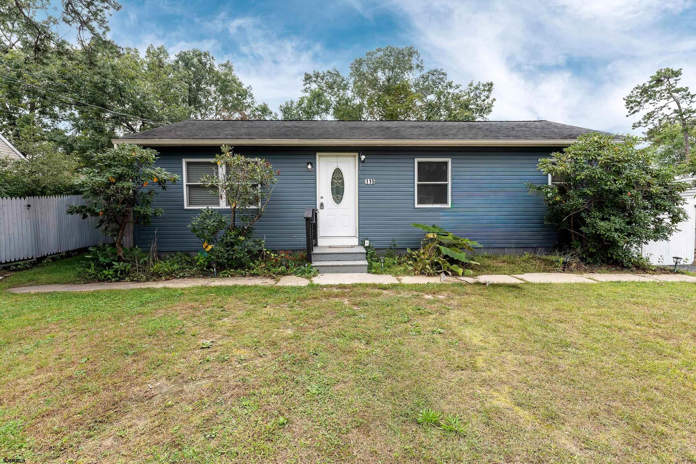 115 Delwyn — photo
