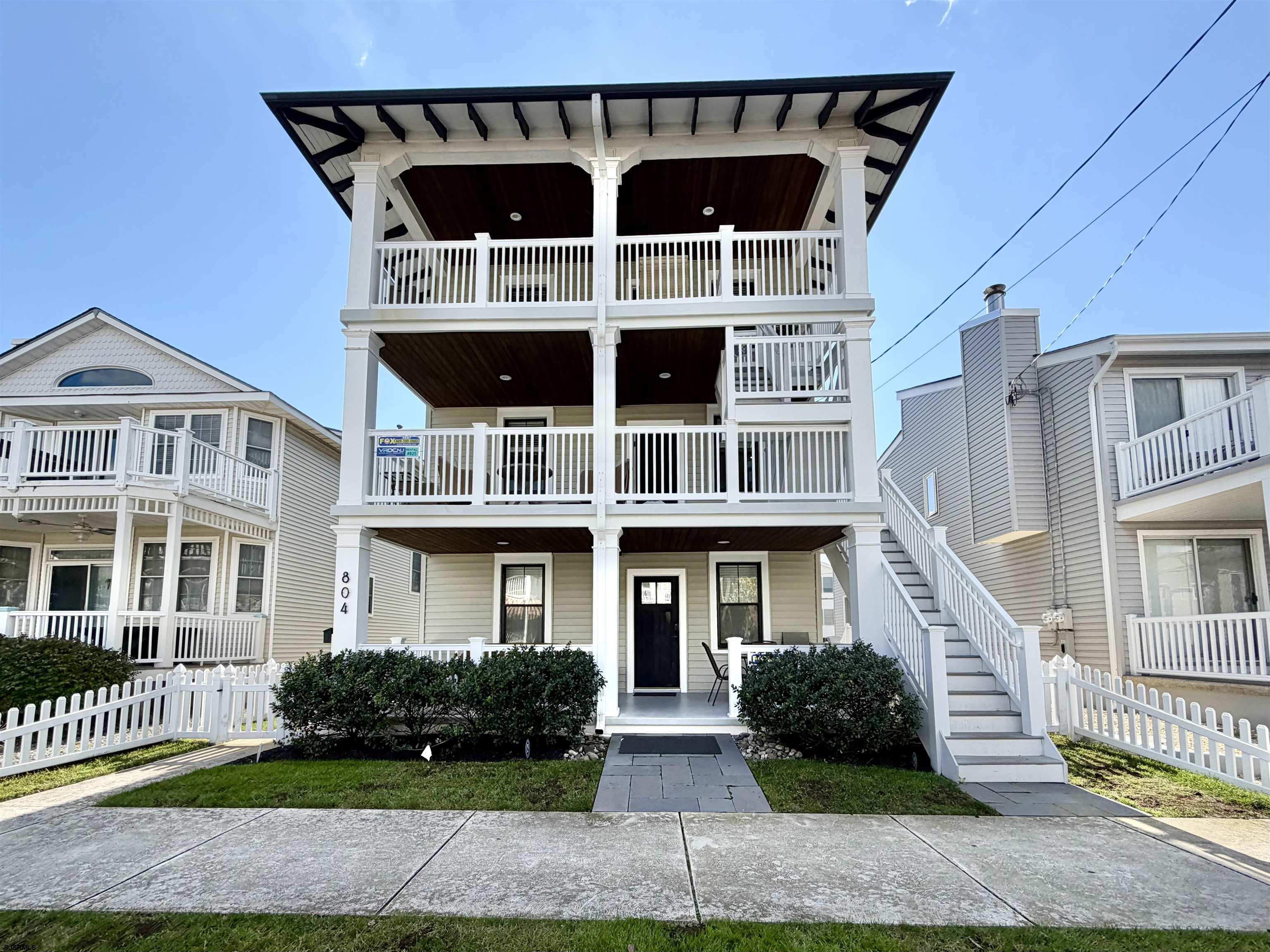804 Brighton Pl — photo