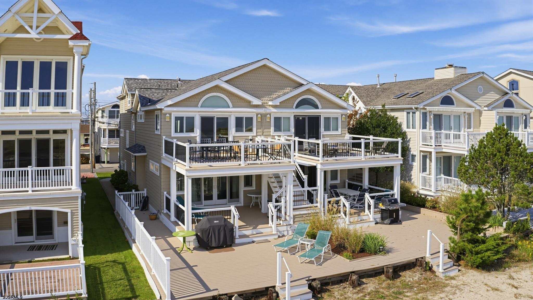 3518 Wesley — photo