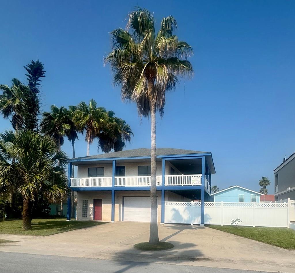 126 E Red Snapper St. — photo