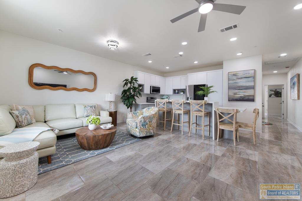 116 E Cora Lee Dr. # C — photo