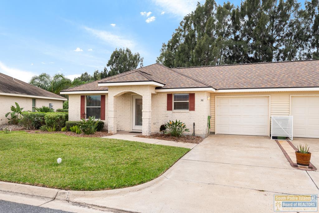 36 Pinehurst Dr. — photo