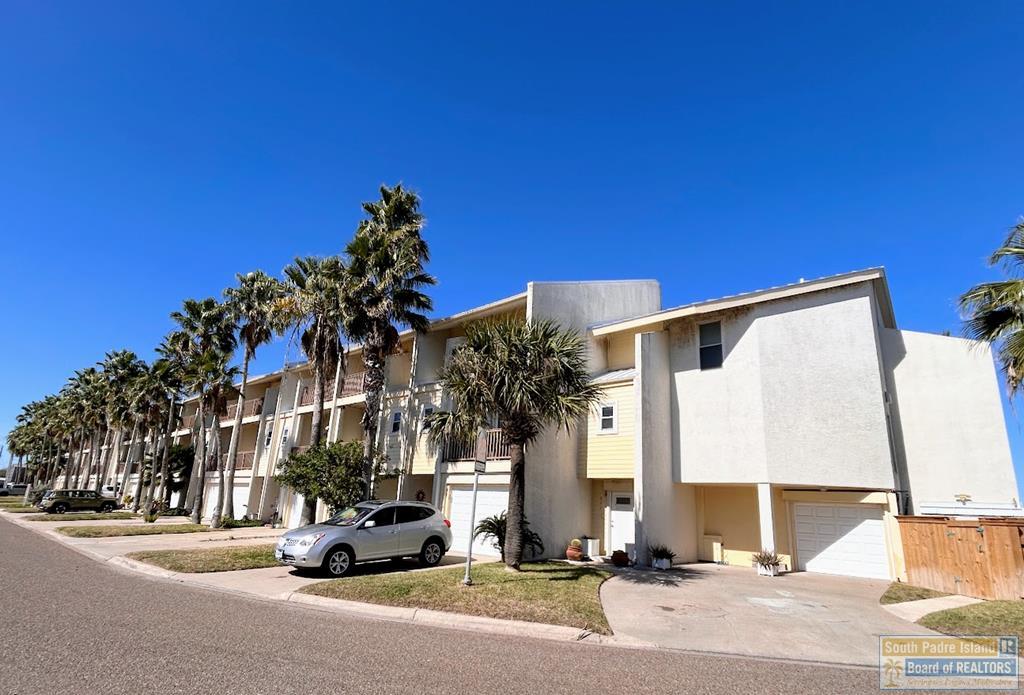 226 W Houston St. #B 202 B — photo
