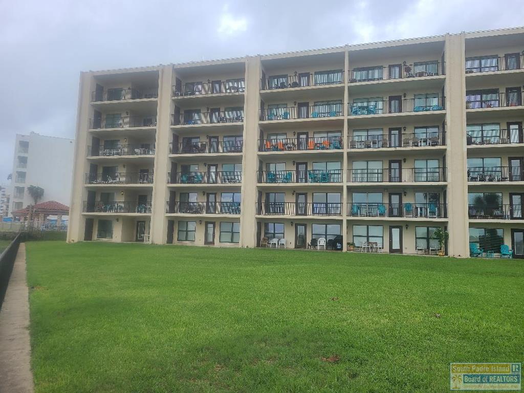 402 Padre Blvd. # 101 — photo