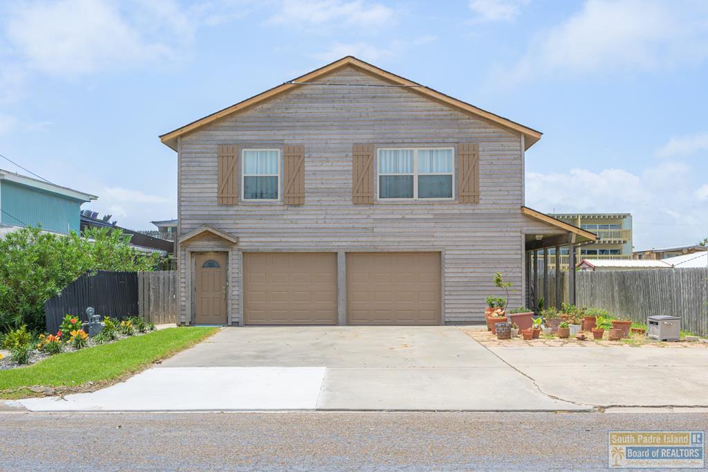 1009 Yturria St. — photo