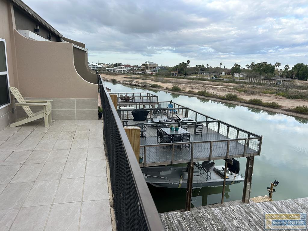 1342 Harbor Island Dr. — photo