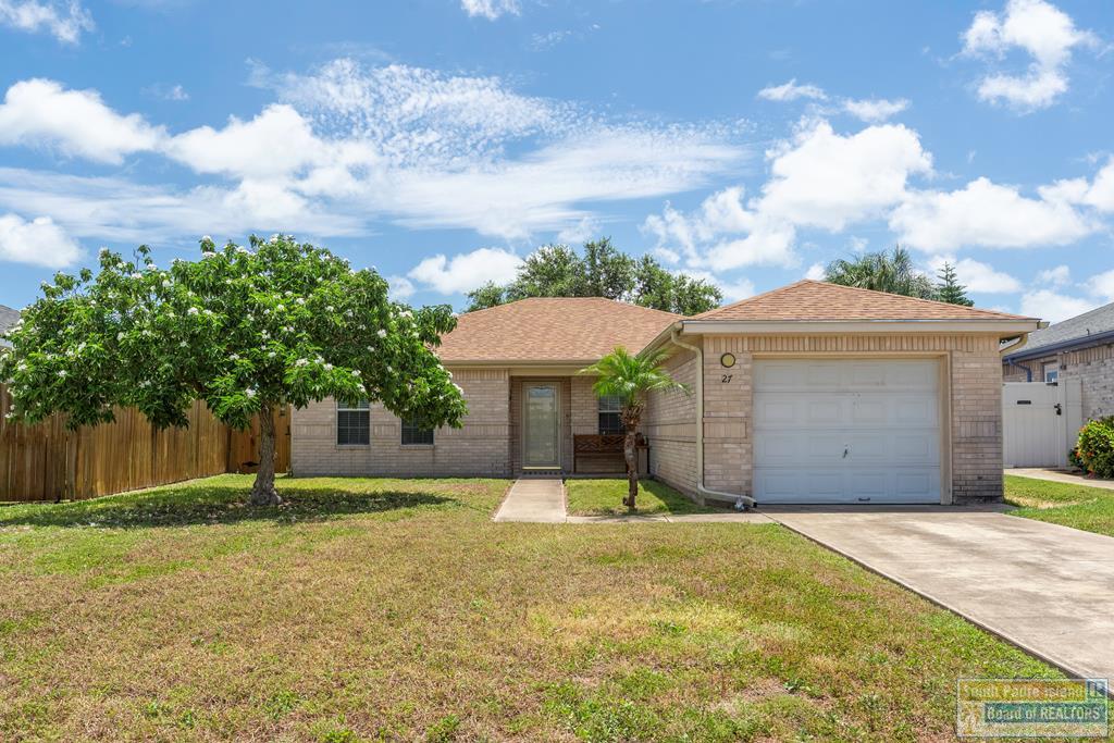 27 Lakewood Dr. — photo