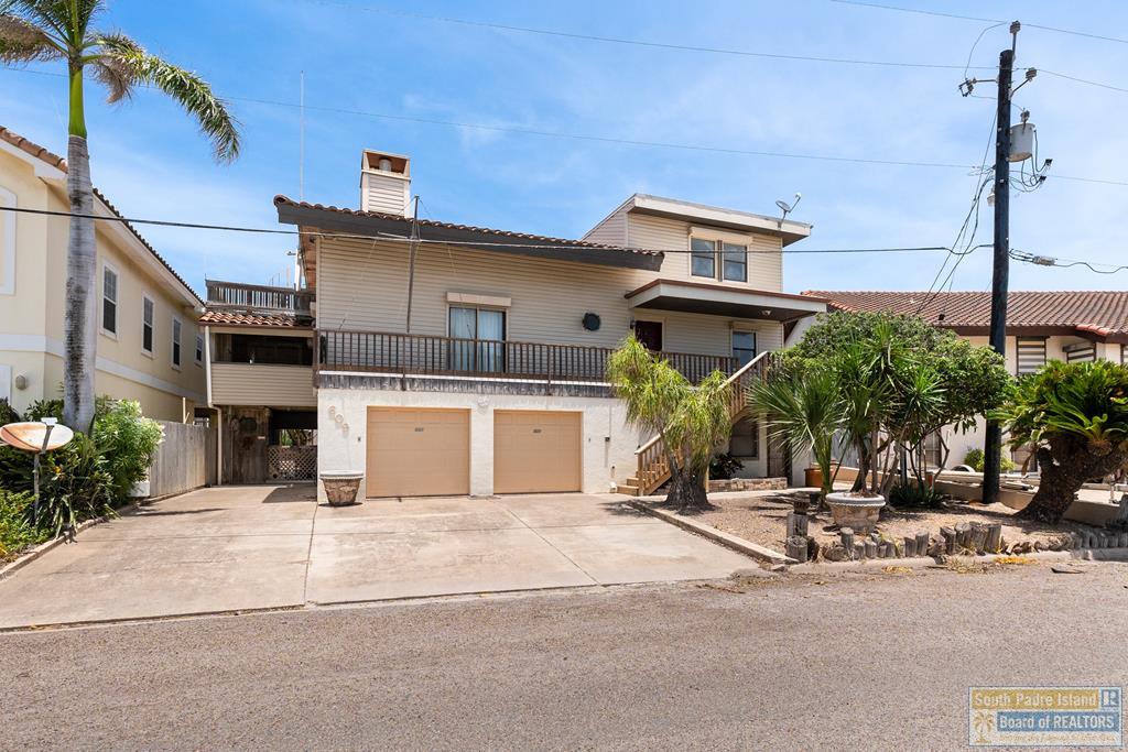 609 Marina Dr. — photo