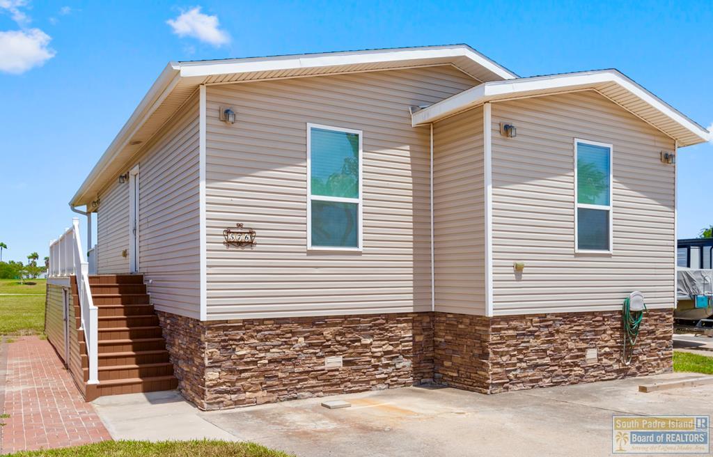 576 Sand Dollar — photo