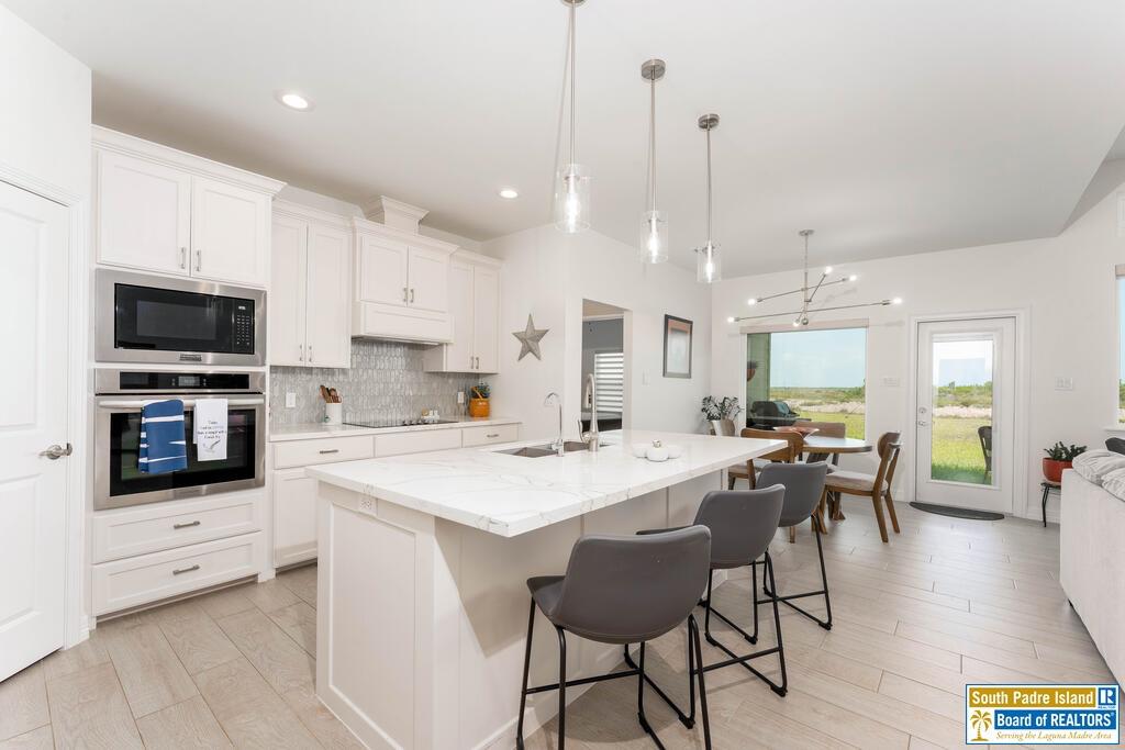 136 Torrey Pines Dr. — photo