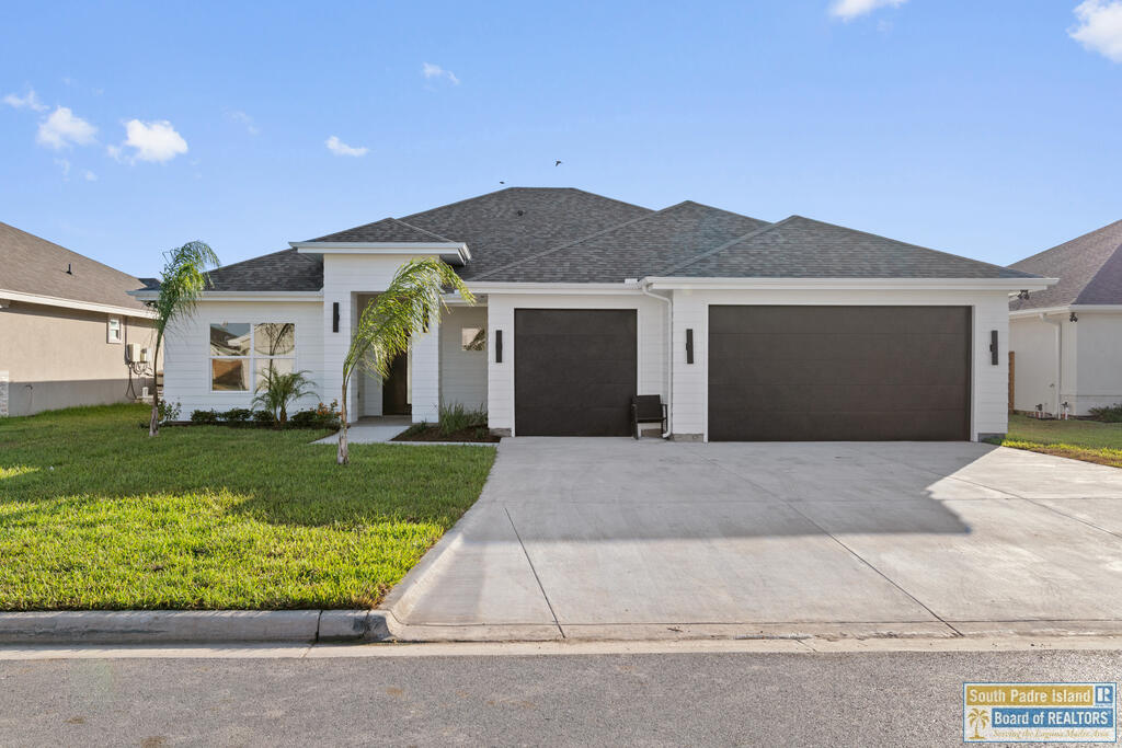 130 Torrey Pines Dr. — photo
