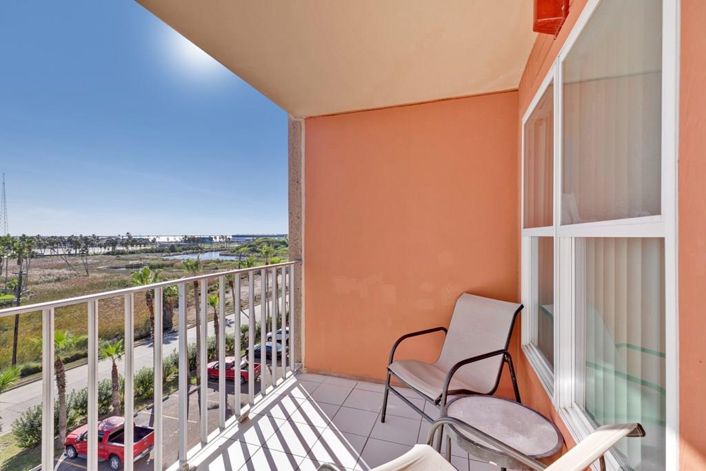 130 Padre Blvd. #511 — photo