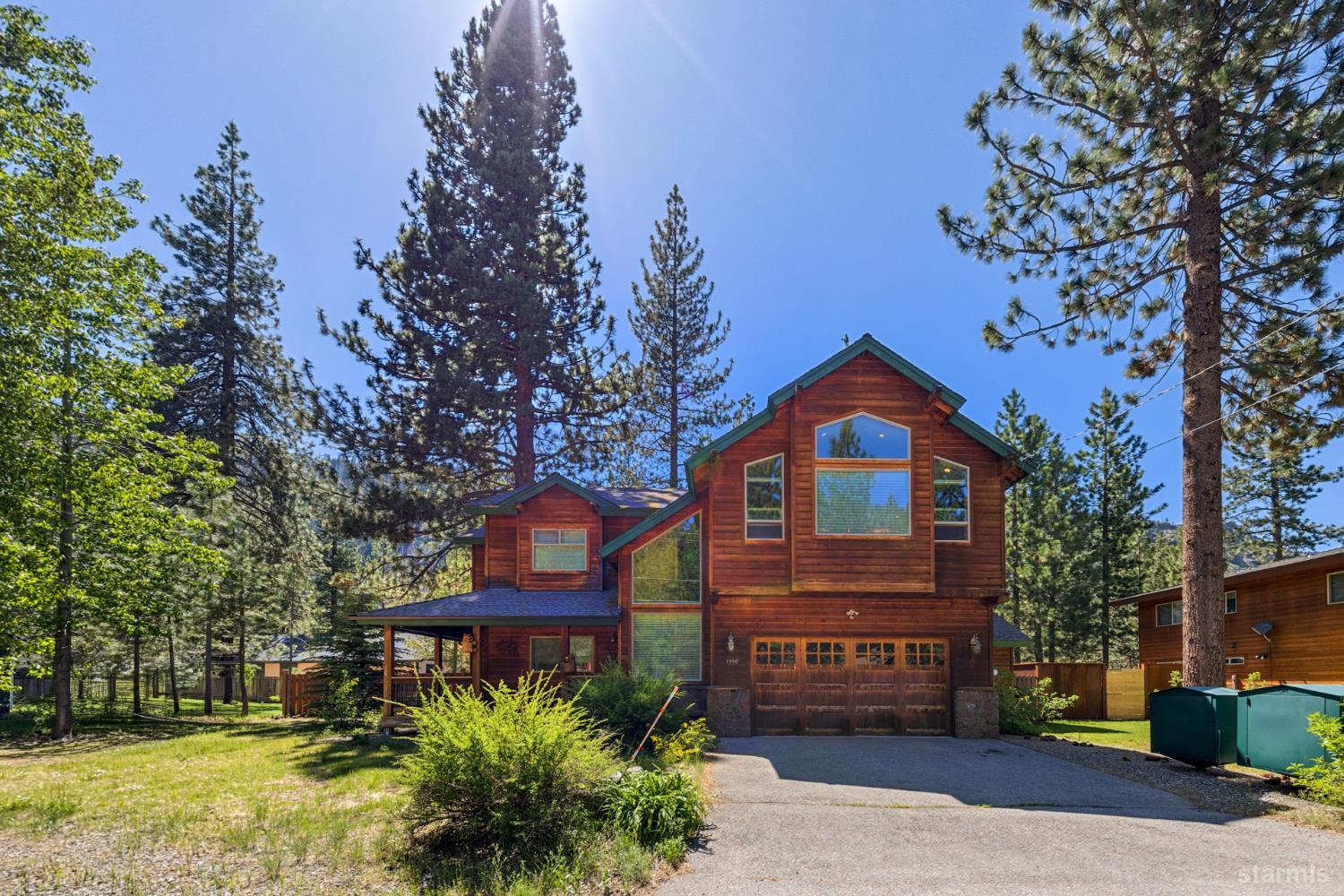 3390 Beaver Brae — photo