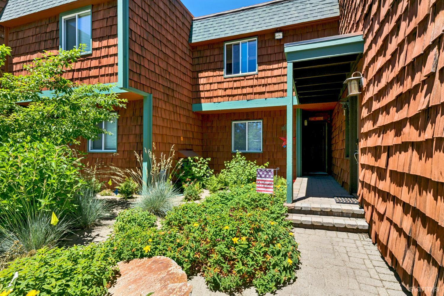 2081 Venice Drive 285 — photo