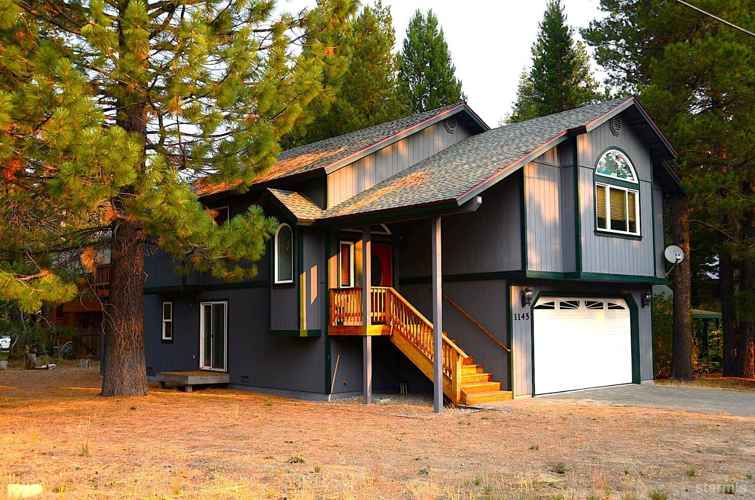 1145 Tomahawk Lane — photo