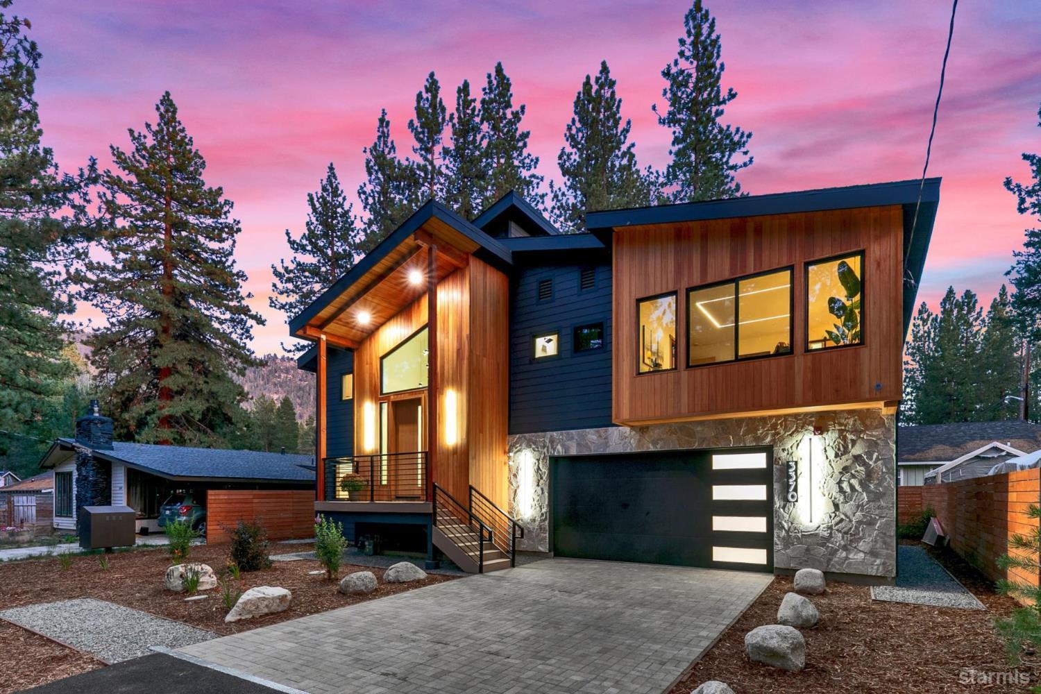 3370 Janet Drive — photo