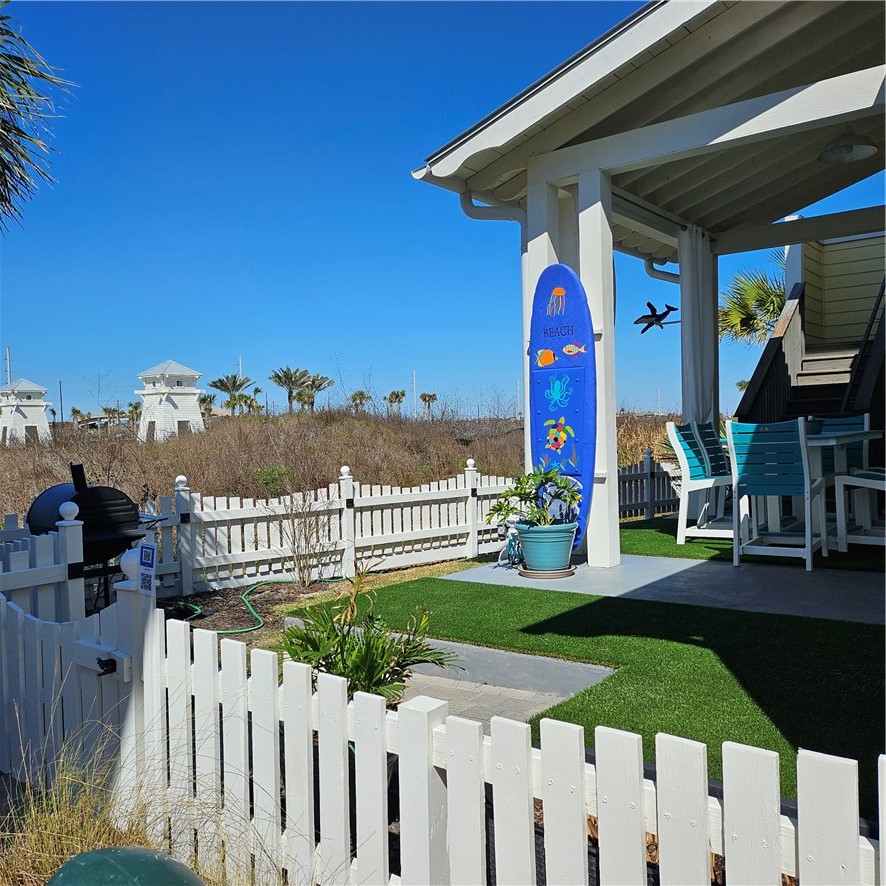 Home in Port Aransas, TX 78373 — photo 2