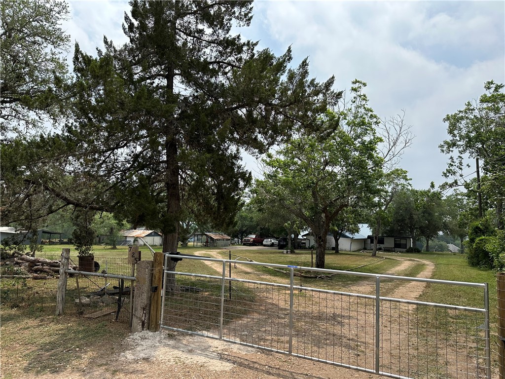 Home in Goliad, TX 77963 — photo 2