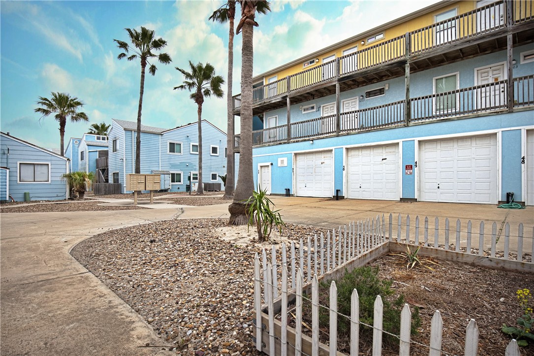 15010 Leeward Dr 9301 — photo