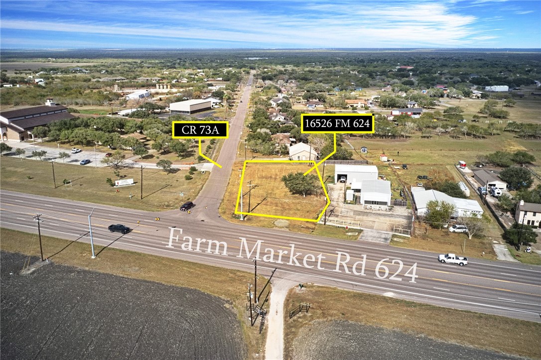 16526 FM 624 — photo