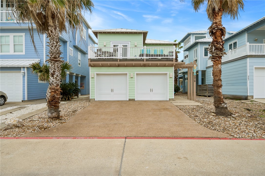 979 Banyan Beach Dr — photo