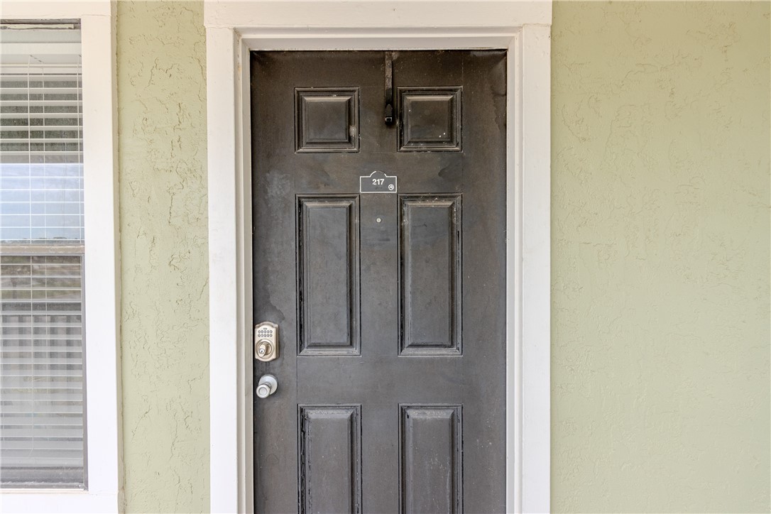 Home in Rockport, TX 78382 — photo 2
