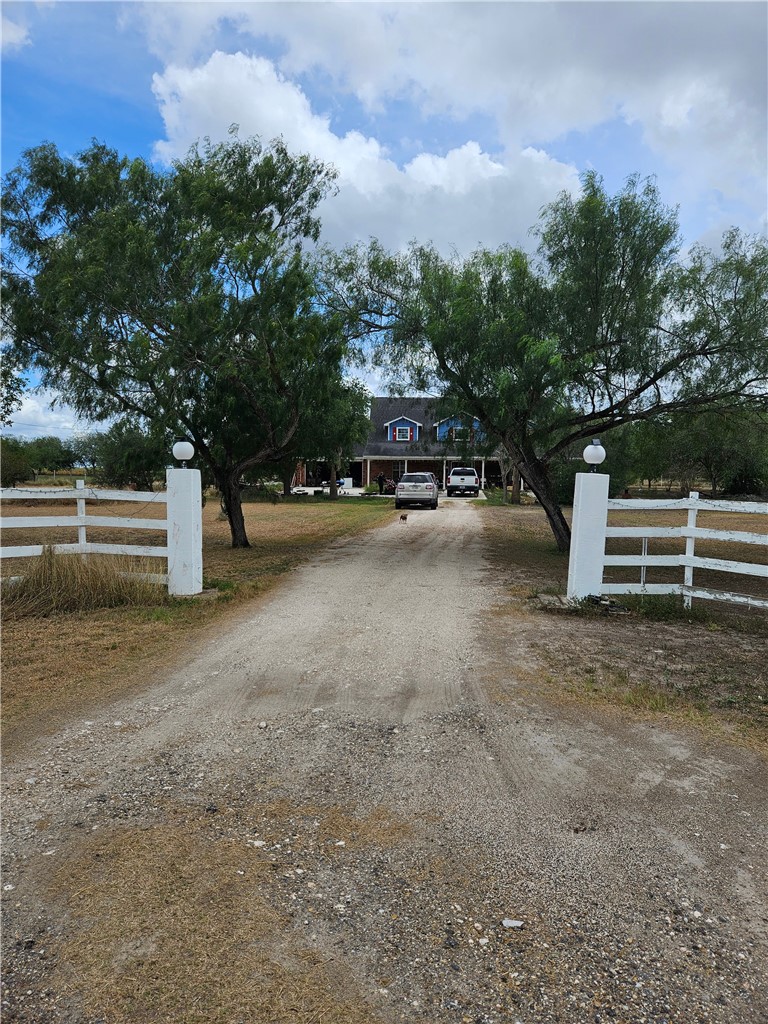 211 County Road 310 — photo