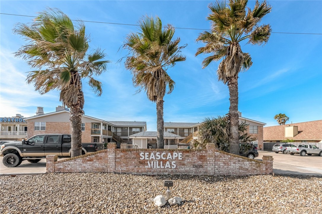 15225 Leeward Dr B4 — photo