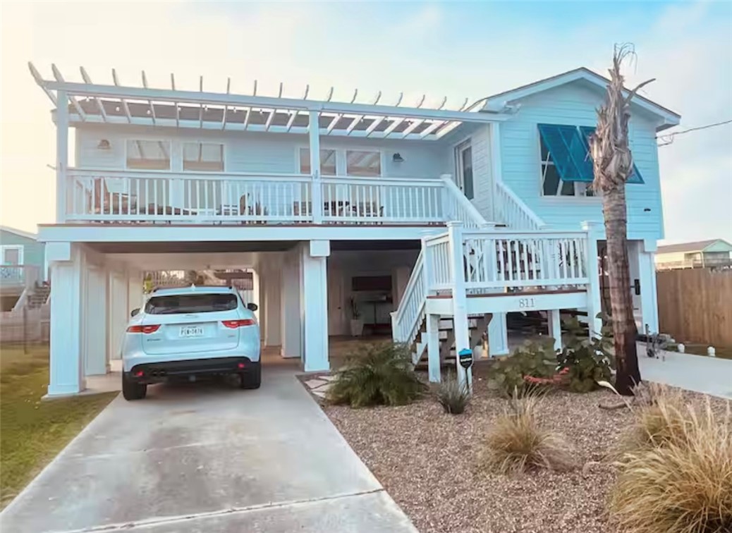 811 S Austin St — photo