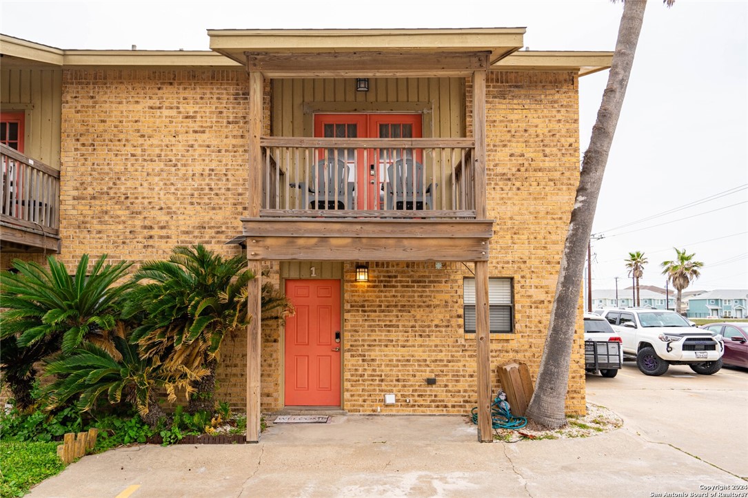 15217 Leeward Dr 1-B — photo
