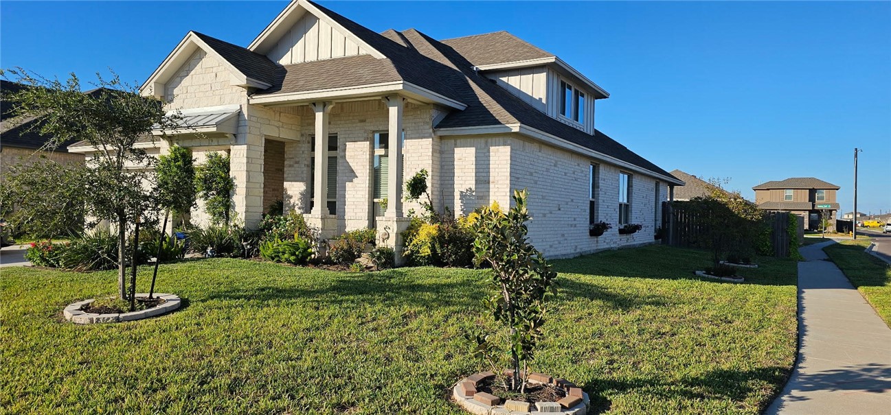 7630 Stampede Dr — photo