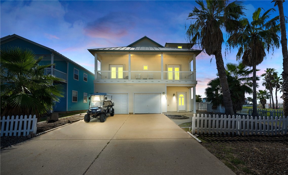 150 Mustang Royale Blvd — photo