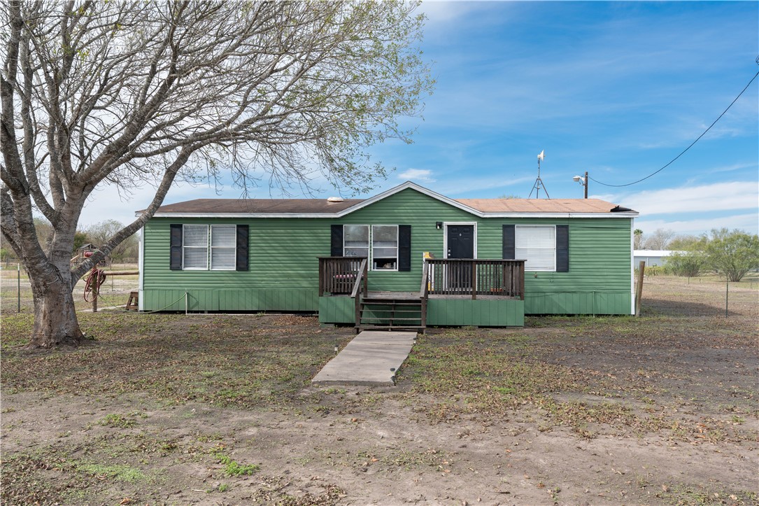 2245 W FM 738 — photo
