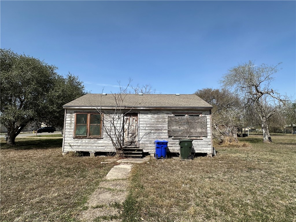2729 Countiss Dr — photo